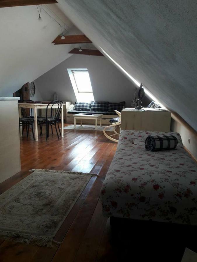 Apartman-Bartko บันสกา ชีอาว์นีซา ภายนอก รูปภาพ